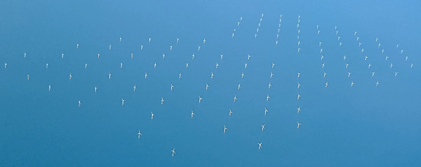 Aerial Photo demonstrating the Wind Turbine layout of Rampion Offshore Wind Farm. Taken by NASH Maritime Associate Director, Dr. Andrew Rawson