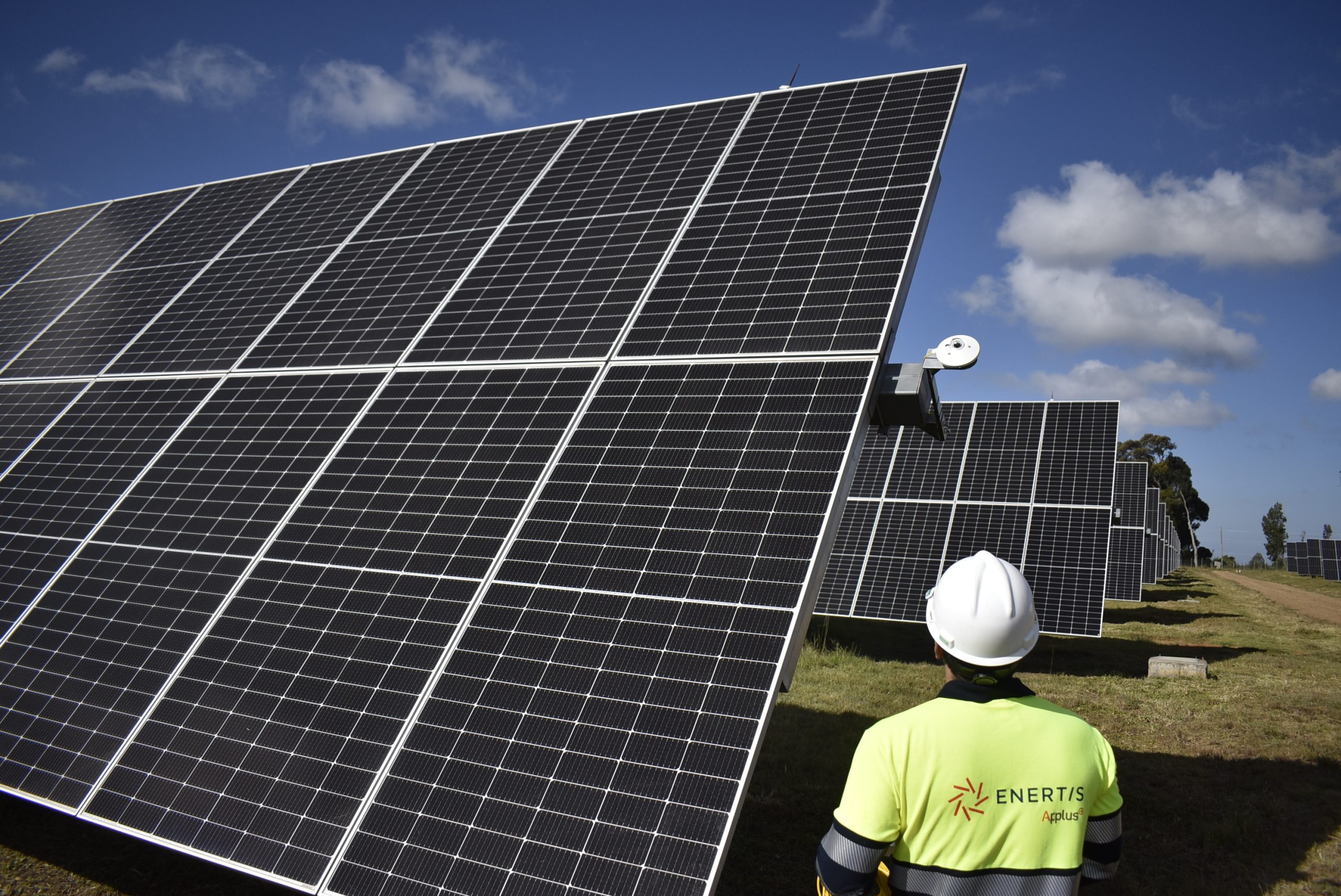 Solar PV testing Field Testing & Measuremen pyranometers (1)